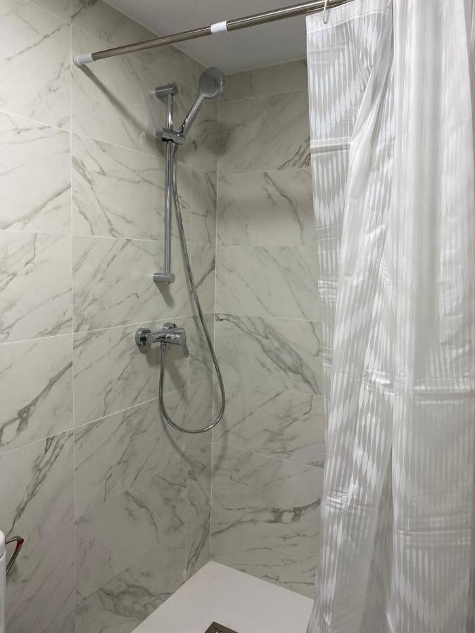 Aluche Aparment C Leilighet Madrid Eksteriør bilde